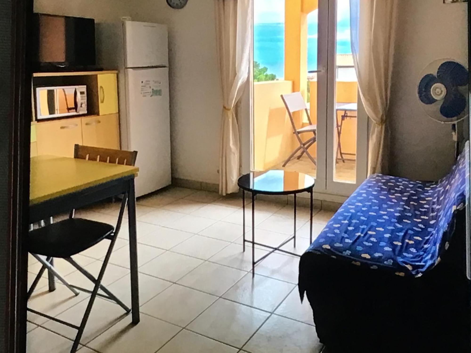 Appart De Vacances Saint-Pierre-la-Mer  Dış mekan fotoğraf